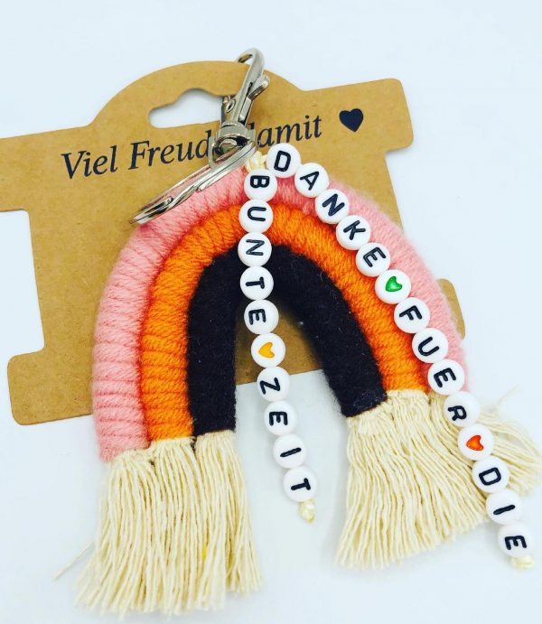 Schlüsselanhänger "Regenbogen" mit Kette in verschiedenen Farben – Bild 4